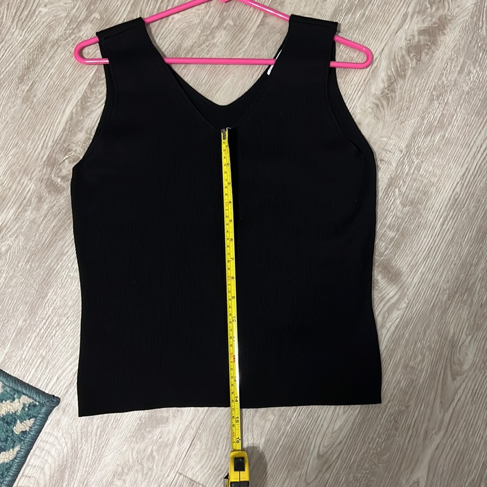 Eric Spencer Double V-Neck Sleeveless Black Knit Tank Top - Picture 3 of 8